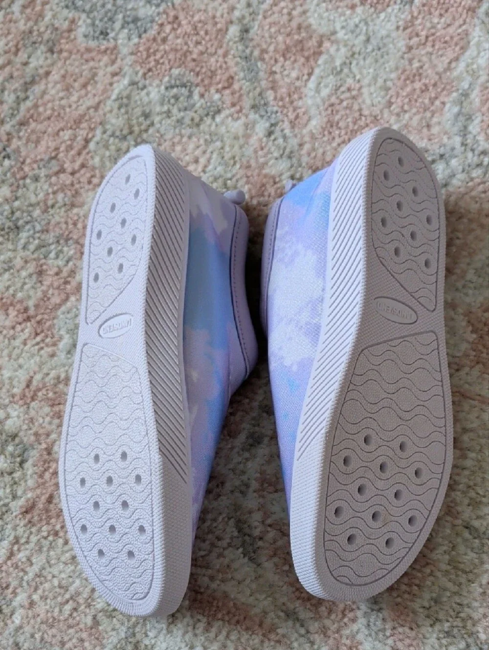 Lands End lightweight slip